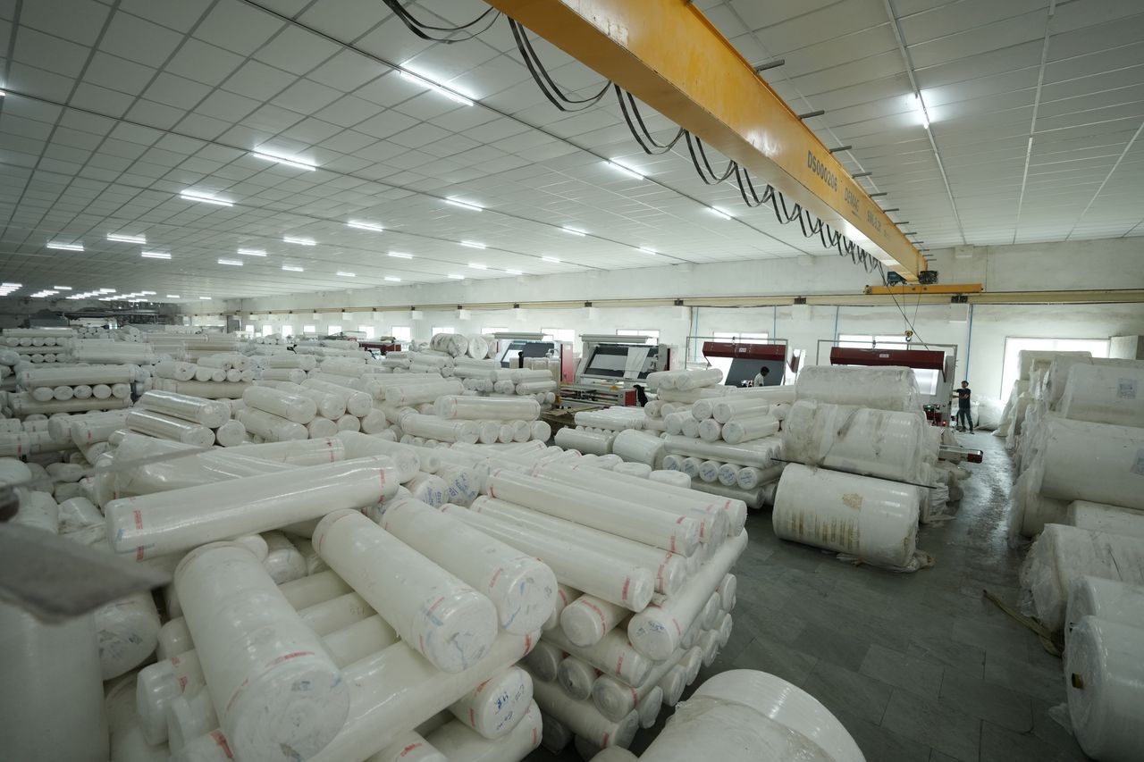 Woven fabric rolls