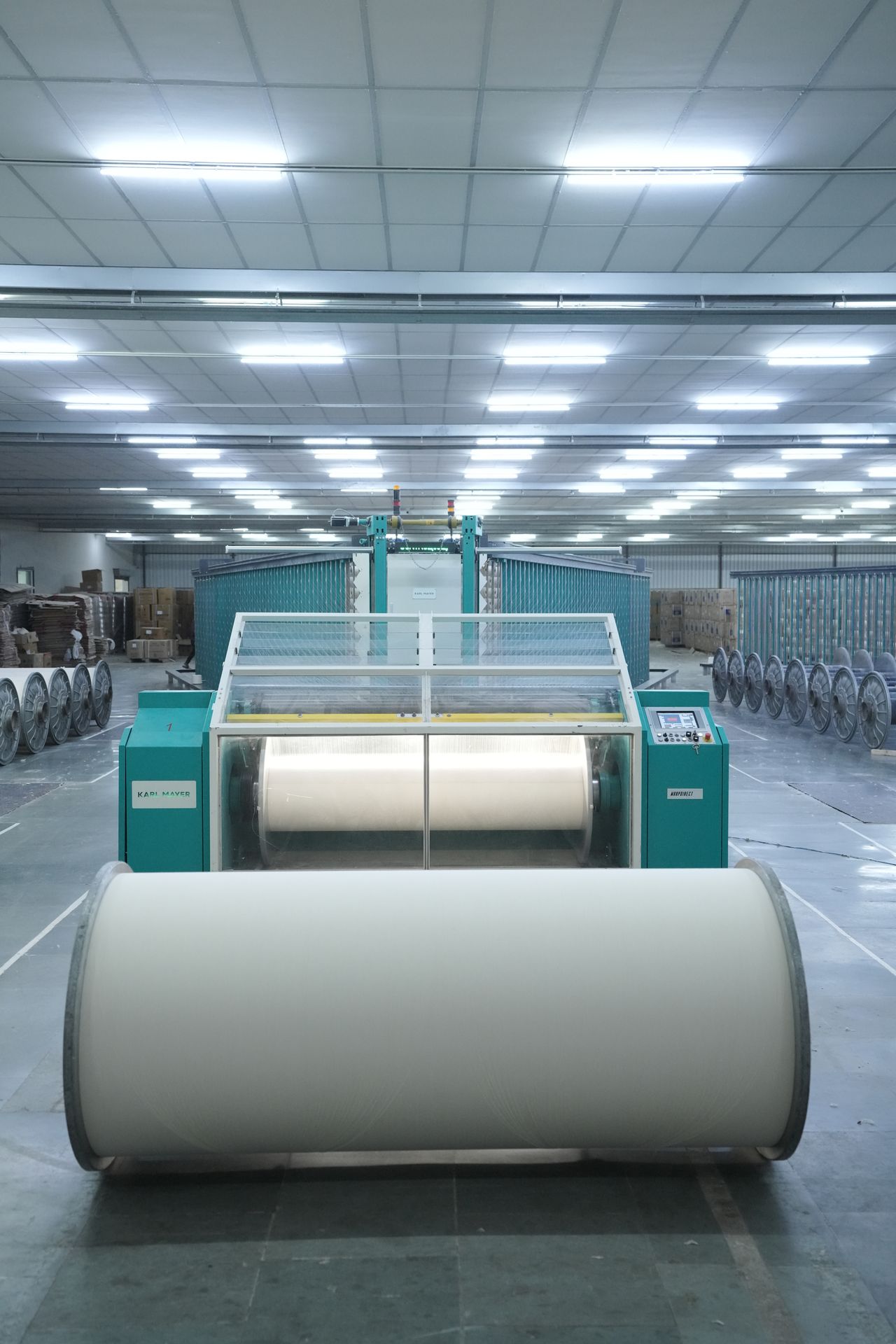 Warp beam on warping machine